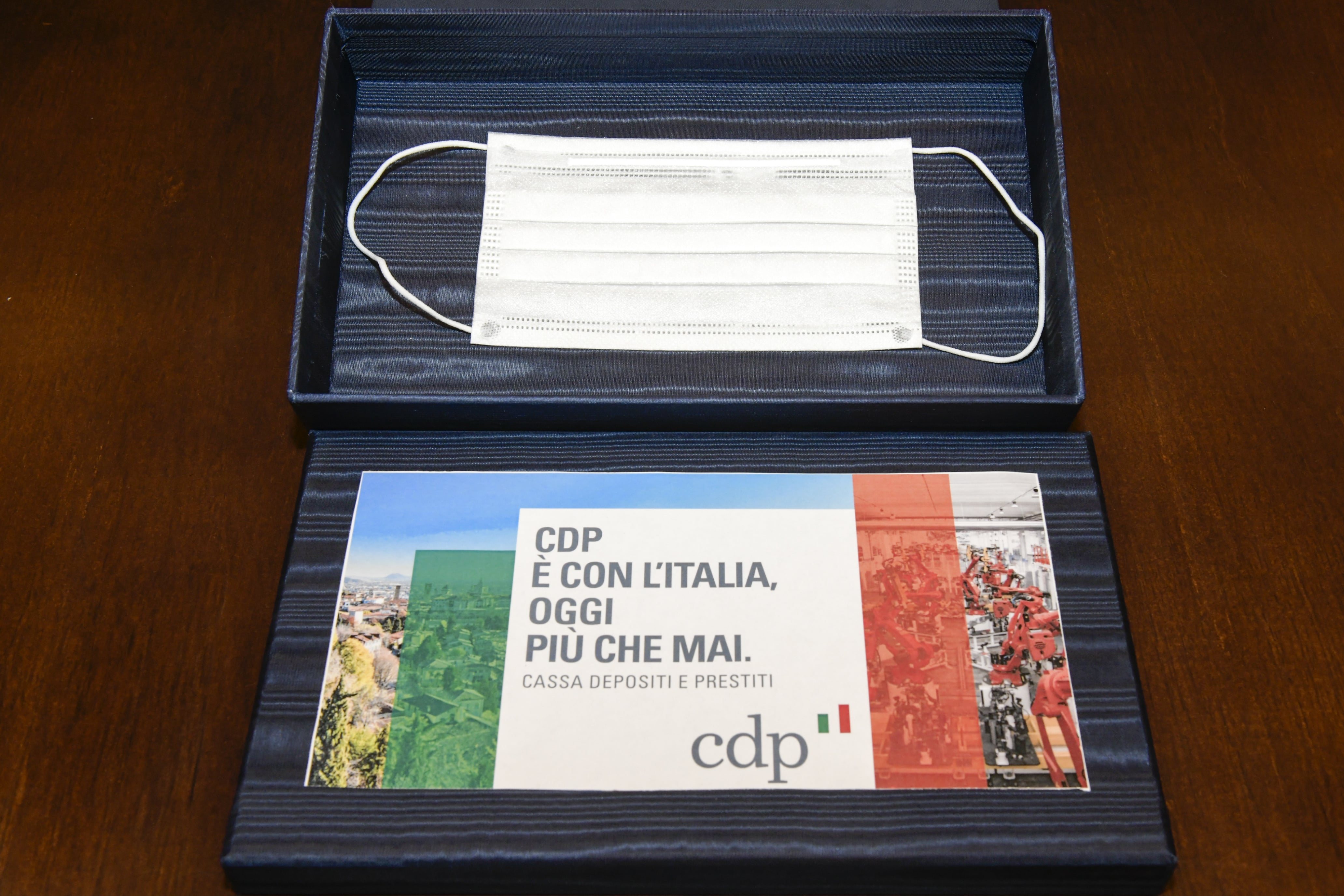 Il Gruppo Cassa Depositi e Prestiti dona 2 milioni di mascherine all’Arma dei Carabinieri