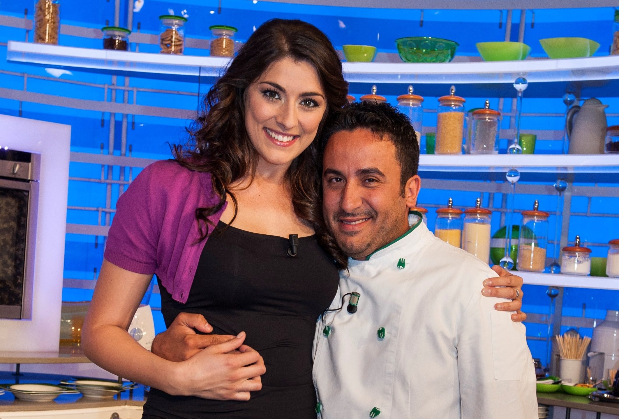 Intimidazioni allo chef Natale Giunta: sfondate le vetrate del suo ristorante
