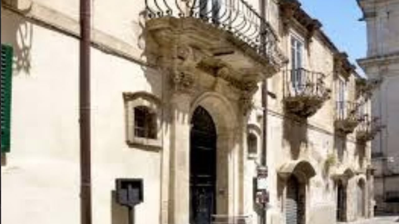 Riapre al pubblico Palazzo La Rocca a Ragusa Ibla
