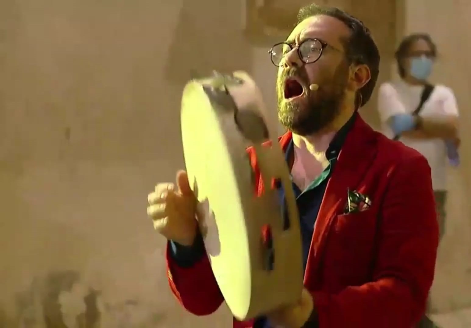Il teatro esce dal teatro. A luglio a Ragusa Ibla la prima edizione di Donnafugata Street con le serenate itineranti di Mario Incudine e lo spettacolo Invisibili