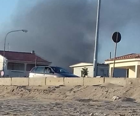 Grosso incendio nei pressi di Marina di Acate