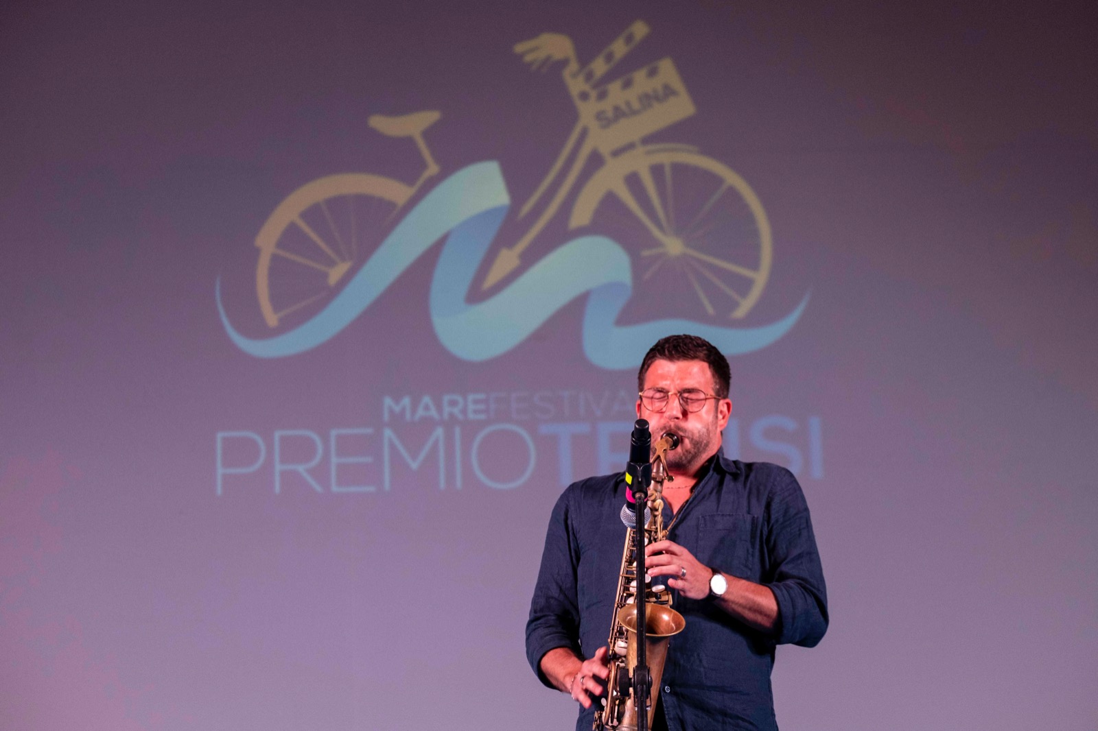 Il sax di Francesco Cafiso incanta Salina