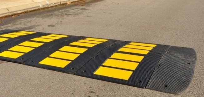 “Pedoni a rischio”: esplode il caso sicurezza sulla litoranea di Donnalucata