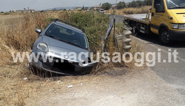 Scontro fra due auto: incidente sulla Comiso-Chiaramonte