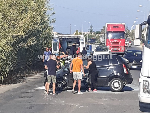 Incidente sulla Cava D’Aliga-Sampieri, ferito un 19enne