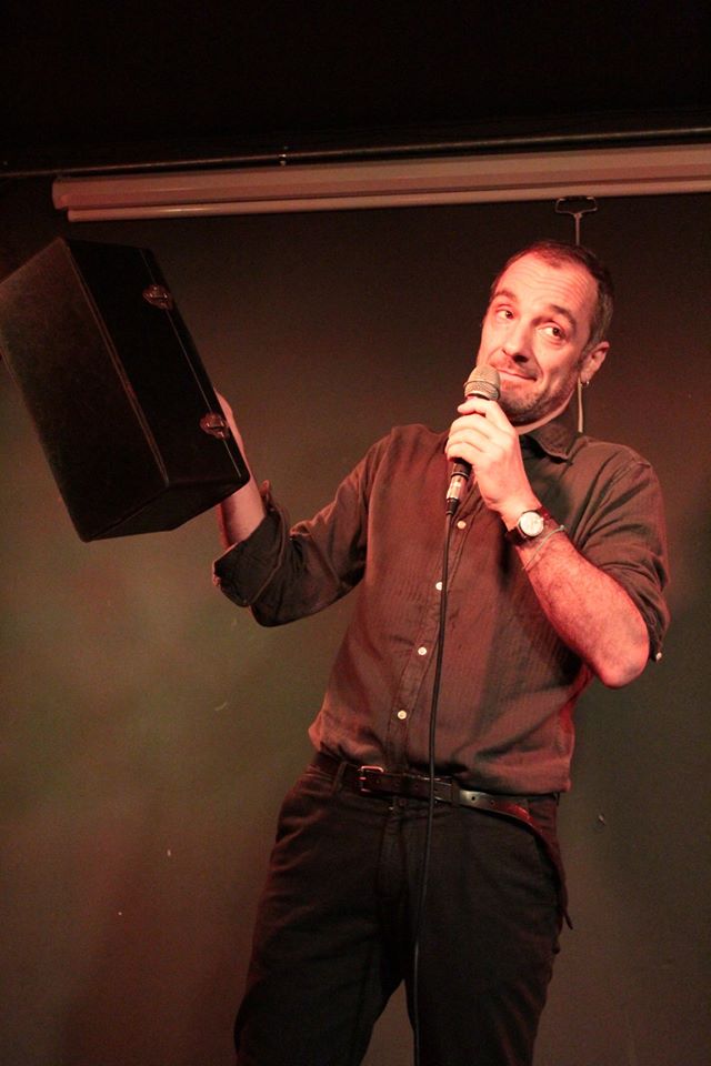 Divertimento con “Mio cugino” con Mauro Pescio. Appuntamento il 13 agosto al Suq di Santa Croce Camerina