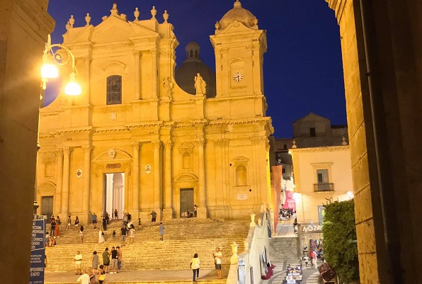 Effetto Noto, weekend dedicato all’arte e al Giacinto FestivaI, il Festival della Cultura Lgbt