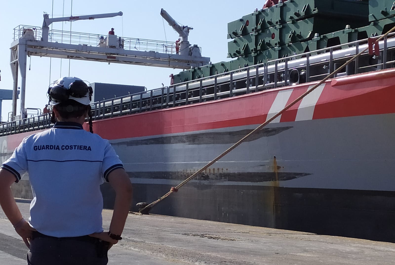Pozzallo: combustibile della nave non a norma, sanzione al comandante