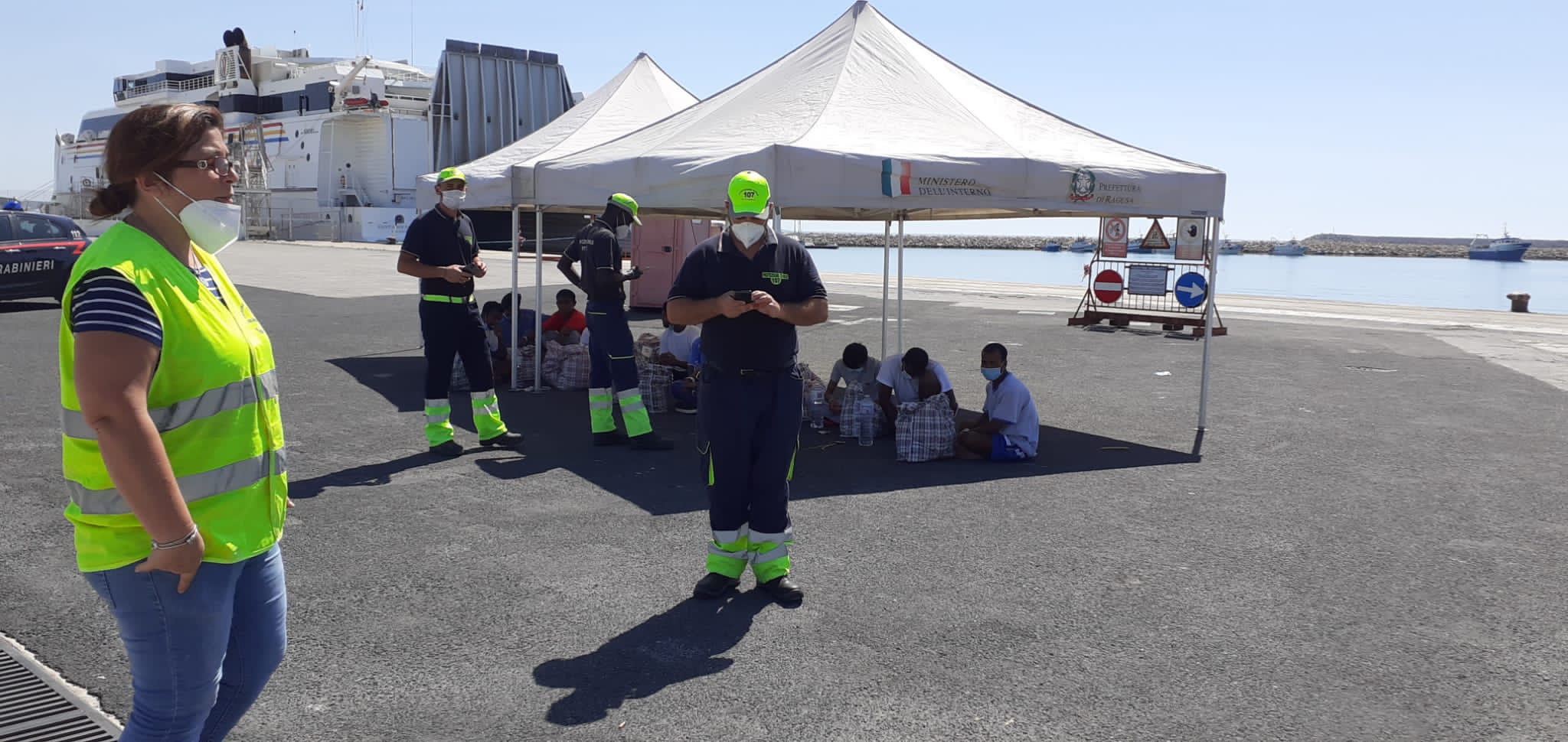 Arrivati da Lampedusa a Pozzallo 66 migranti: sono già stati trasferiti a Cifali