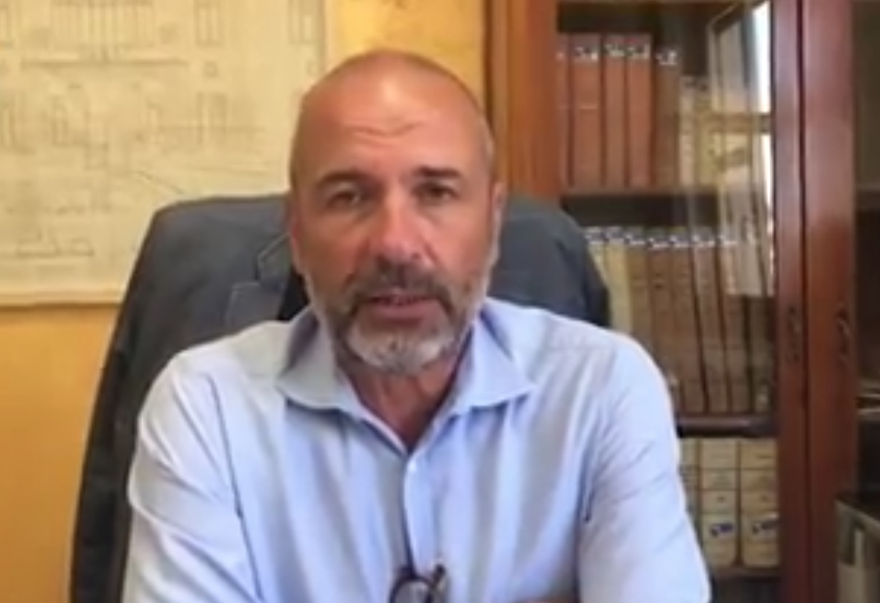 Ragusa, medici che non vogliono entrare in reparto Covid. Aliquò: “Se non se la sentono, possono fare un altro mestiere”