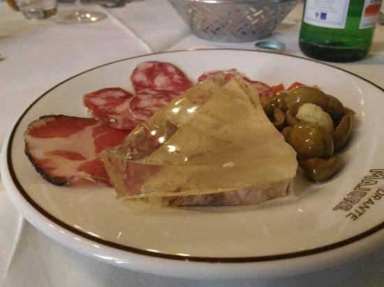 Il ristorante Majore di Chiaramonte nella guida “Locali storici d’Italia”. Ed è l’unico in provincia