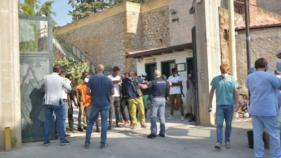 Coronavirus, Palermo: Musumeci dichiara zona rossa i Centri di Biagio Conte