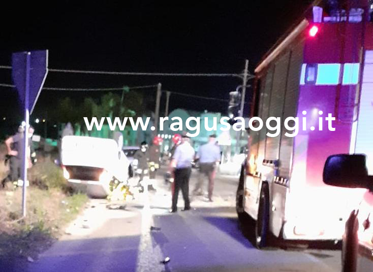 Incidente mortale a Scicli. Donna muore dopo auto capovolta