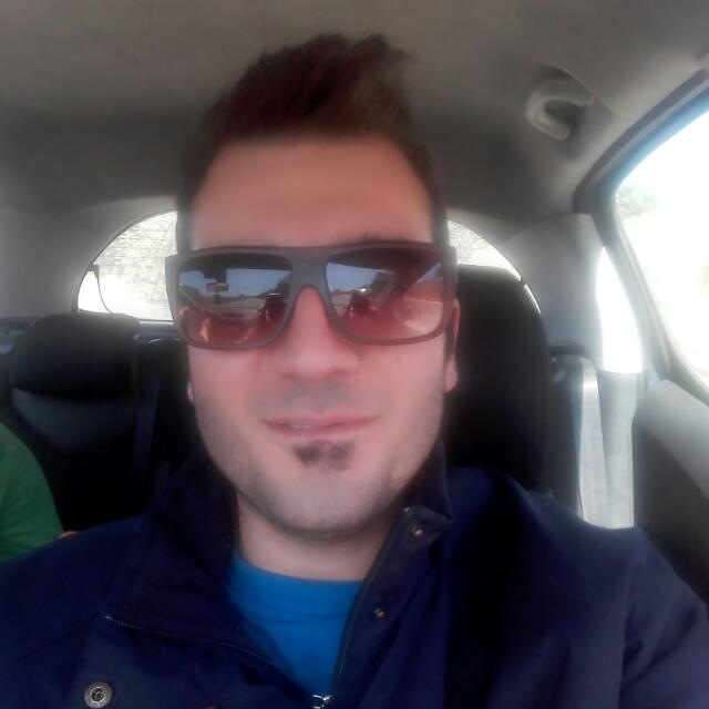 Oggi pomeriggio a Pozzallo i funerali di Piero Modica