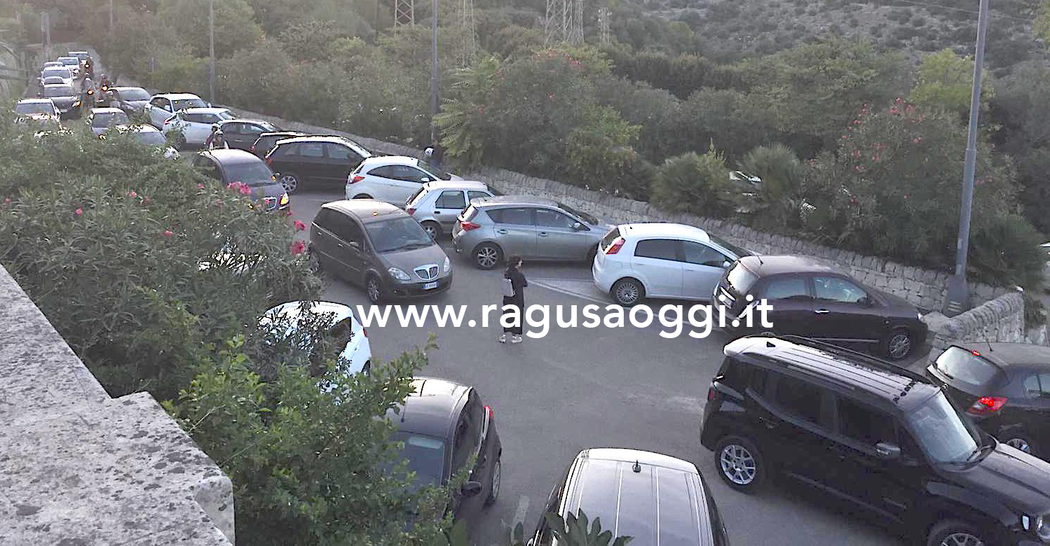 Il Consiglio comunale di Ragusa parcheggia il parcheggio di Ibla: presentati 230 emendamenti al progetto. Scoppia la polemica