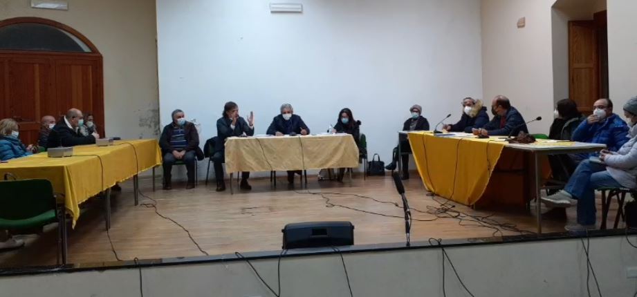 Mucche amare a Monterosso. Consiglio per votare una mozione d’indirizzo, ma la mozione non c’è!