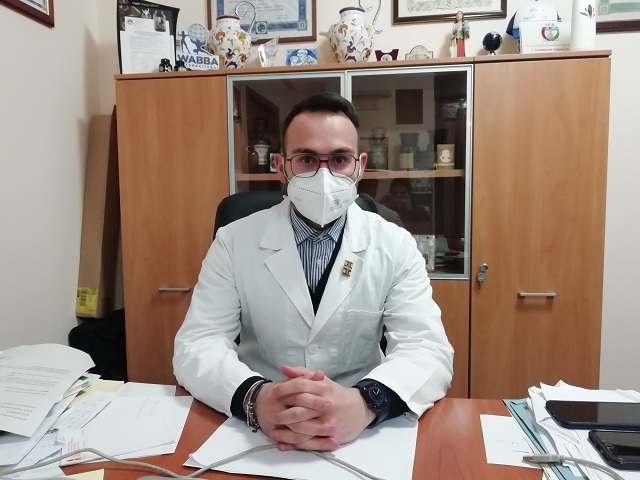 “Noi farmacisti, una categoria a rischio. Siamo filtro e punto di riferimento per le persone”. Intervista al dottor Raffaele Incardona
