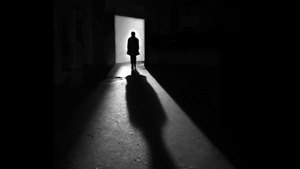 Catania: senza luce a casa, si presenta in commissariato perchè vuole tornare in carcere