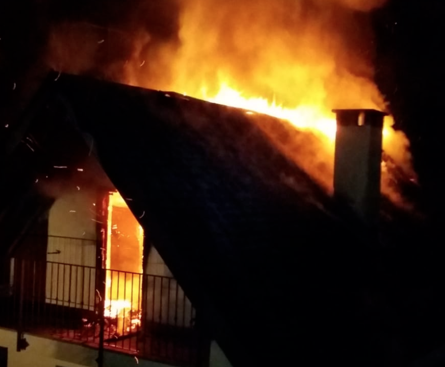 Dà fuoco alla propria abitazione. Giovane ferito a Ragusa