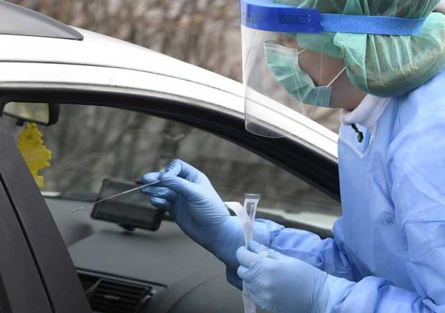Open days vaccinali anche in provincia di Ragusa e drive in per test rapidi. Ecco dove