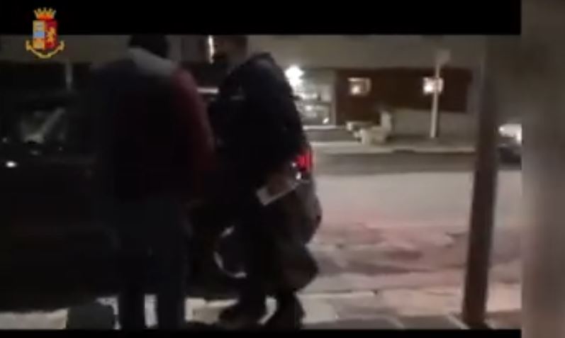 Il macellaio “sconvolto” che abbandonò Vittorio Fortunato: il racconto di una clamorosa messinscena. Il nostro ricordo. VIDEO