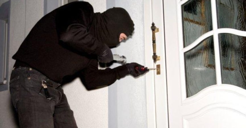 Arrestato mentre commetteva un furto in abitazione: è successo a Vittoria