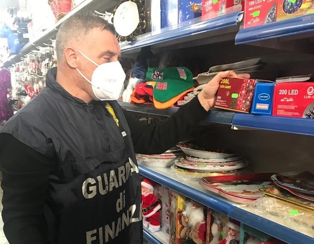 Scicli: sequestrati oltre 64 mila giocattoli non sicuri