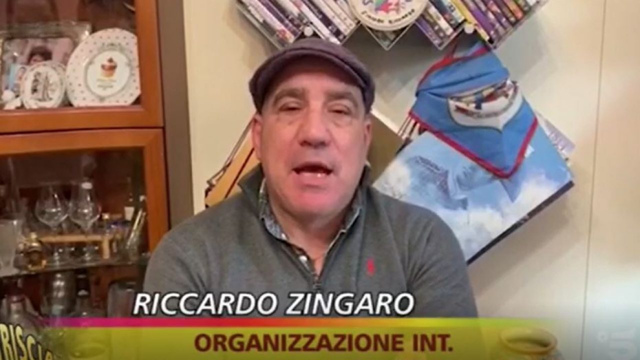 Ora denunciare la presenza di rifiuti a Macconi è una “colpa”. E il presidente del consiglio propone di chiamare la Tari “Tassa Zingaro”