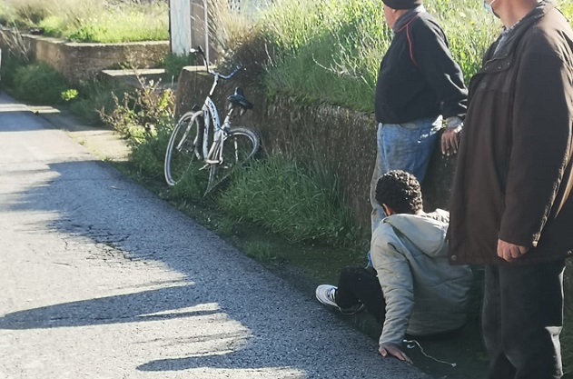 Vittoria: ciclista tunisino travolto da un’auto, sbalzato a terra