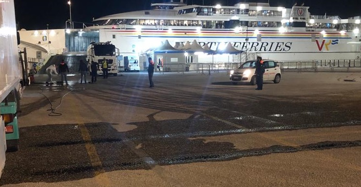 Pozzallo: incidente al porto, sversamento di una quantità importante di gasolio sulla banchina