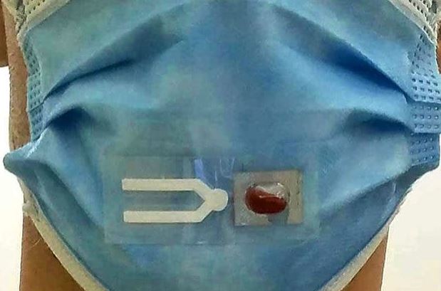USA: la mascherina intelligente che rileva il covid, una striscia cambia colore