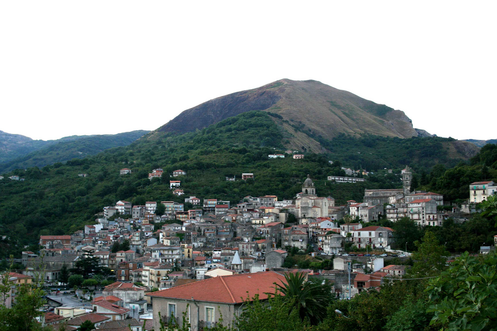 Covid: il Comune di Tortorici, provincia di Messina, da venerdì “zona rossa”