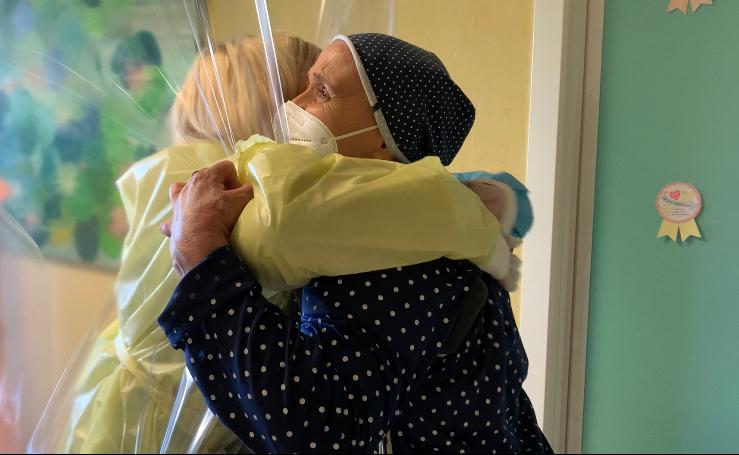 All’Hospice del Maria Paternò Arezzo, la stanza degli abbracci