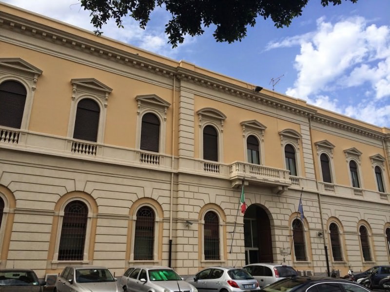 Catania: lite fra detenute nel carcere di piazza Lanza, ferita una poliziotta