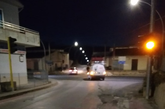 Chiaramonte: “Il semaforo di Sperlinga va ad intermittenza, è pericoloso”