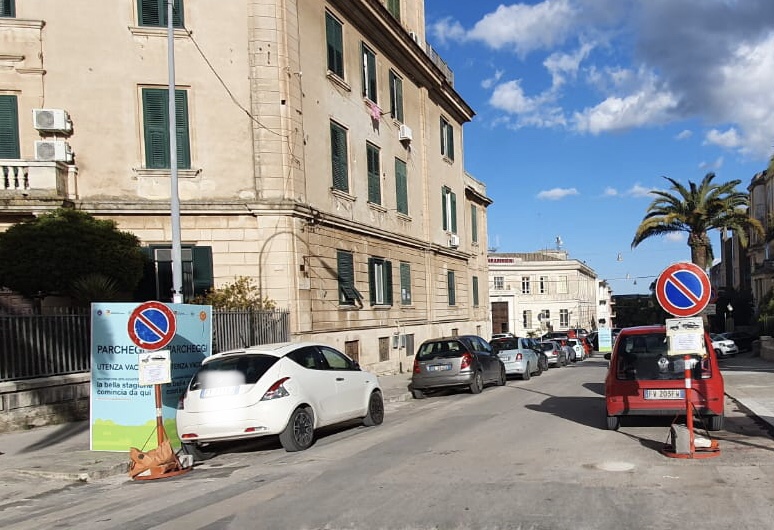 Ragusa: 25 stalli di sosta per i cittadini che si sottoporranno alle vaccinazioni nel nuovo Hub dell’ex Ospedale Civile