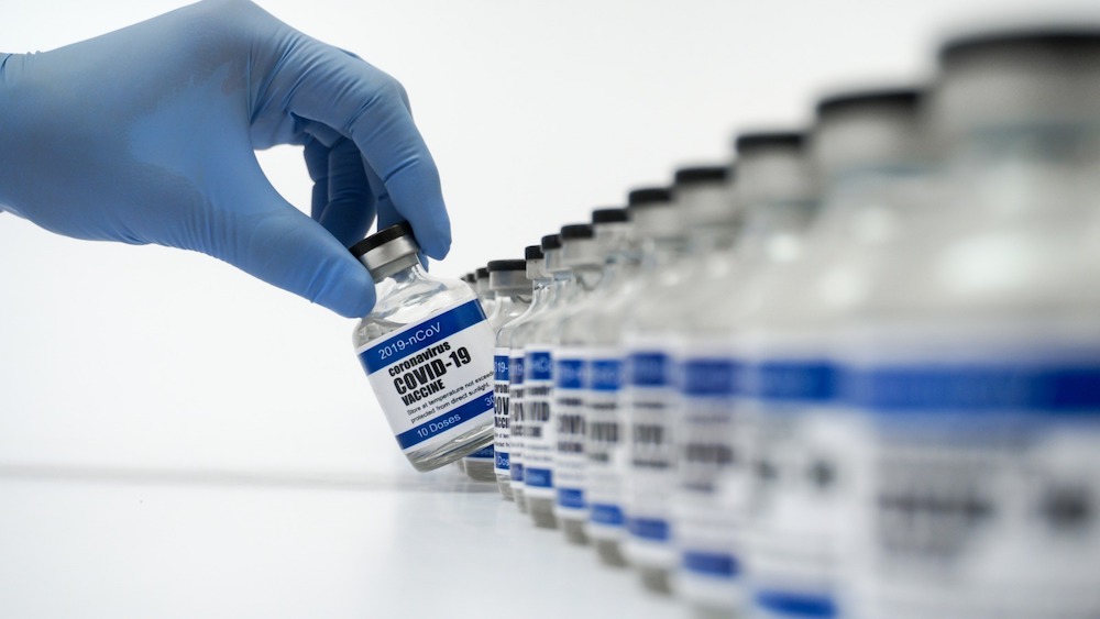 Covid, in Sicilia vaccinato il 90% degli over 80 che si sono prenotati