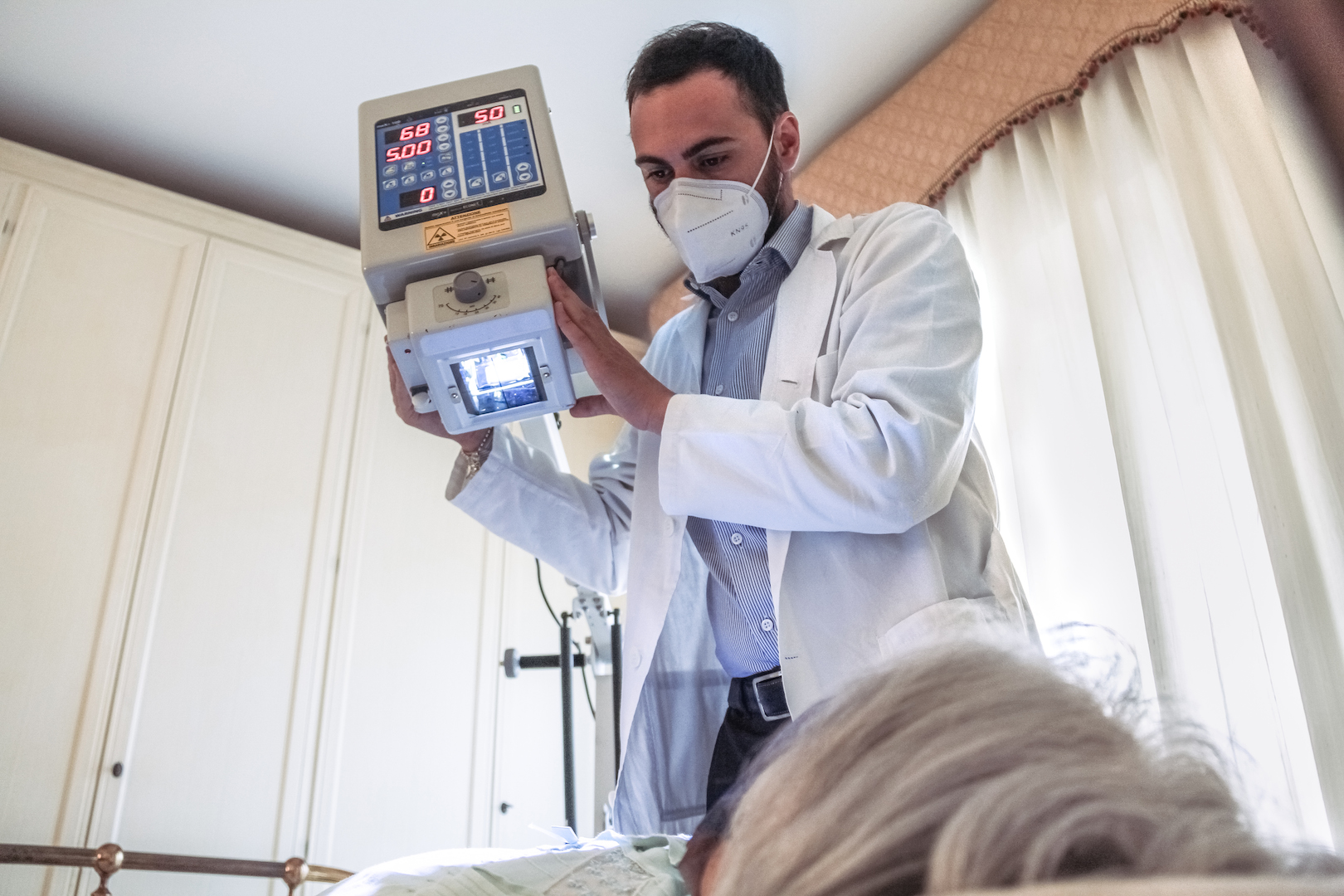 Sanità a Trapani: trattamenti diagnostici a domicilio. Iniziativa benefica a favore di Samot Ragusa Onlus, associazione impegnata nelle cure palliative