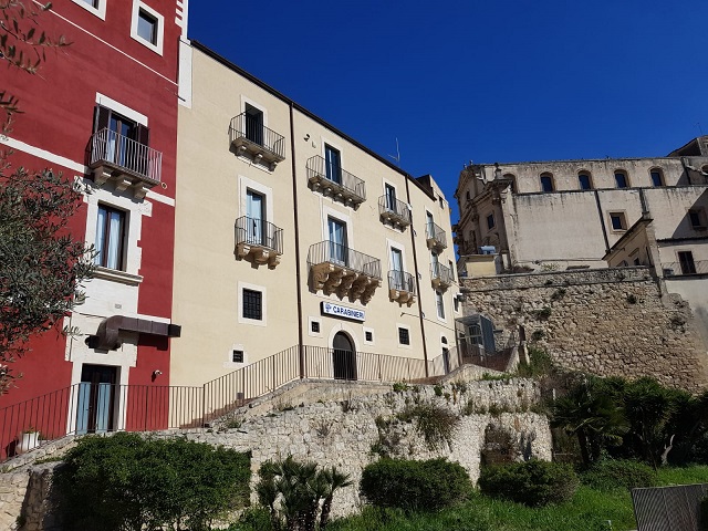Giornate Fai Primavera: in provincia, i carabinieri aprono le stazioni di Ibla e Ispica