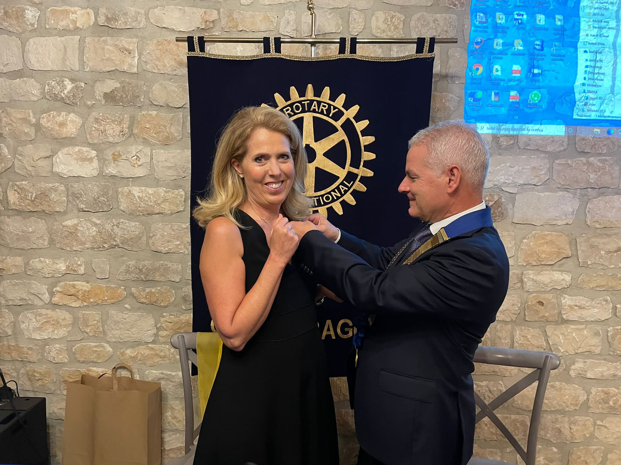 Il Rotary Club di Ragusa ha eletto la nuova squadra per l’anno rotariano 2021/2022: il passaggio della campana