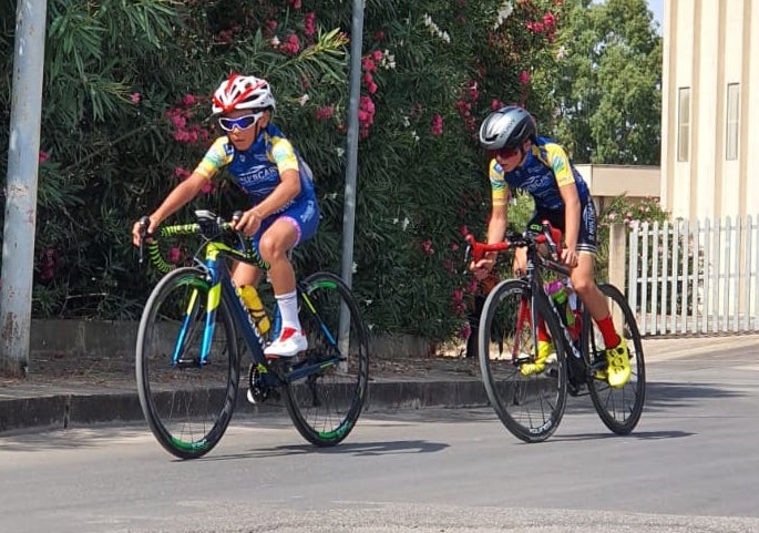 Bike: da Mazara del Vallo a Frosinone, passando per Caltanissetta. Ancora risultati di rilievo per i ciclisti dell’Asd Multicar Amarù