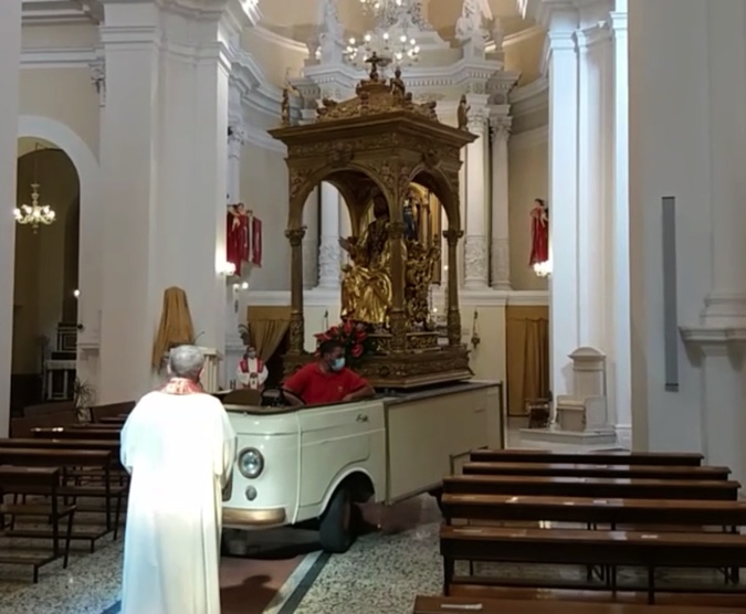 San Bartolomeo a Giarratana, ieri la traslazione