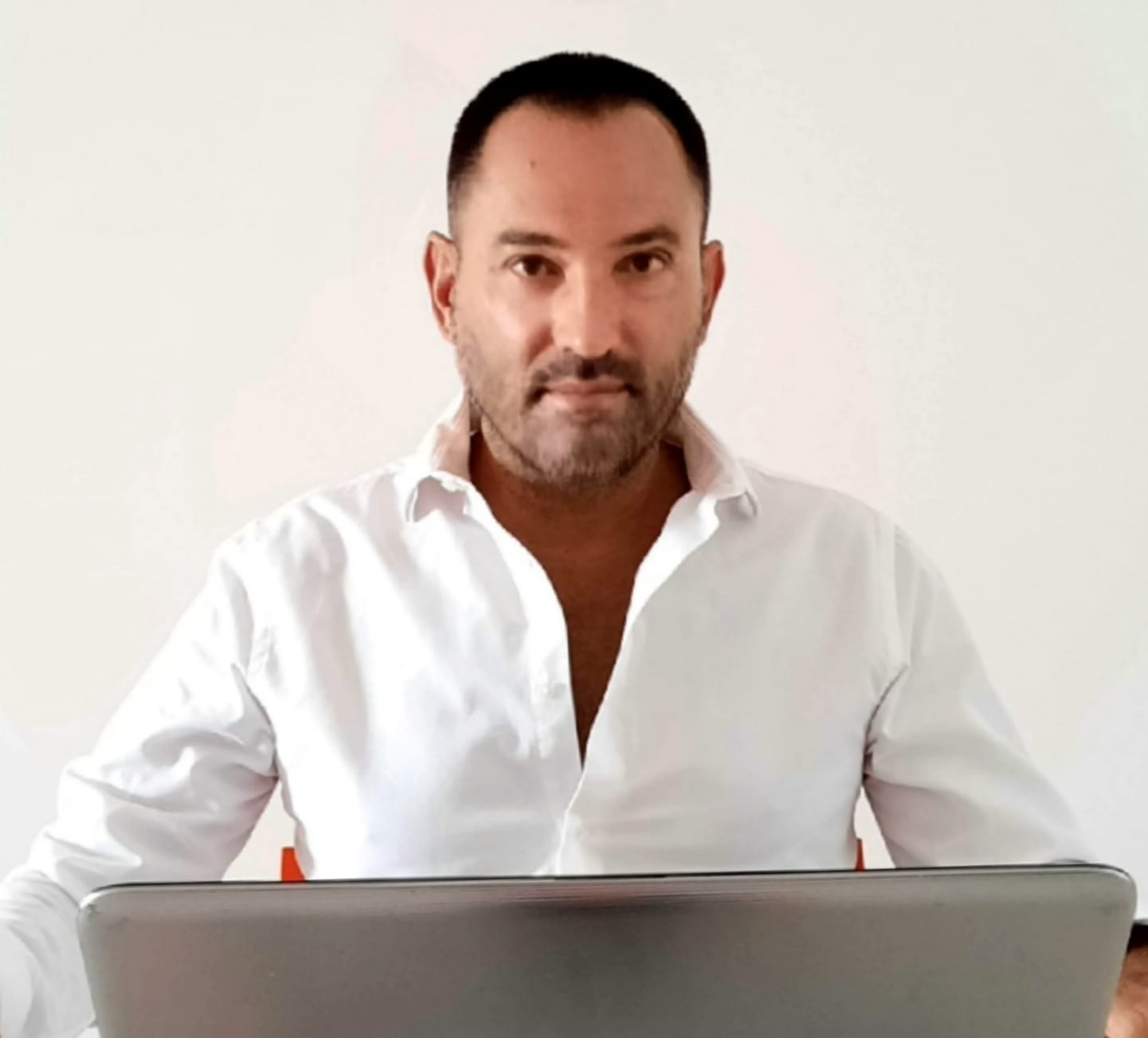 L’astinenza da social nel lunedì ragusano