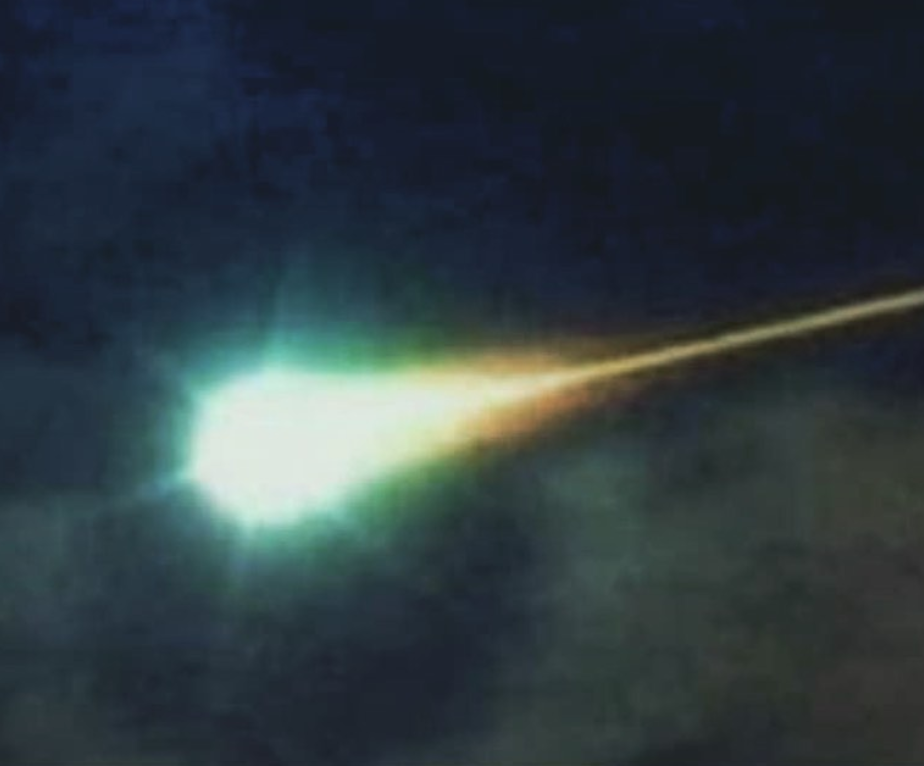 Un meteorite ha illuminato il cielo ibleo