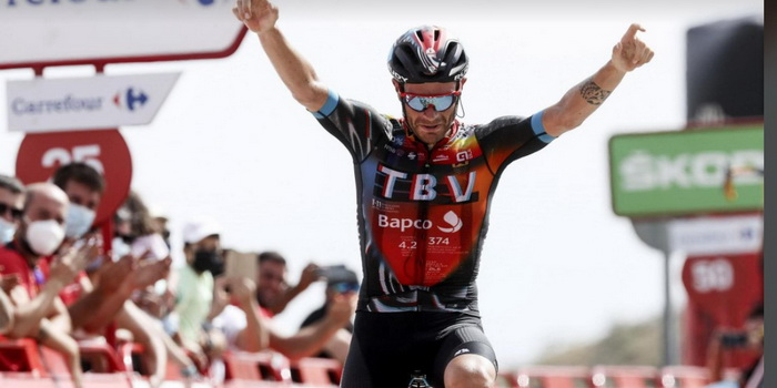 Impresa di Damiano Caruso alla Vuelta. Vince la tappa