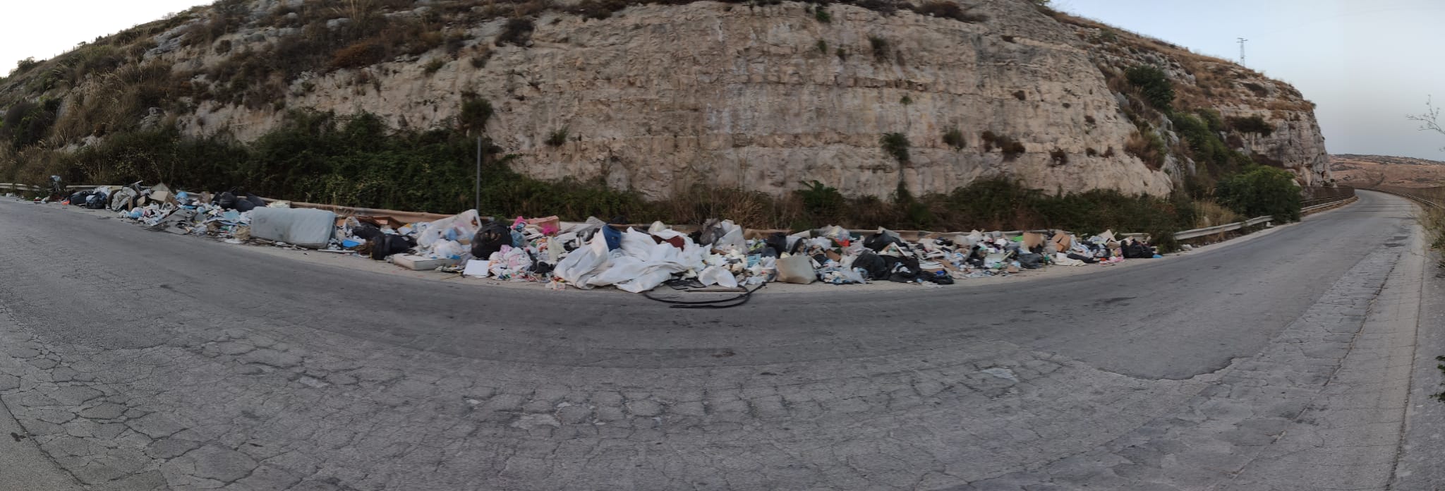 Ragusa: una discarica a cielo aperto in contrada Tabuna