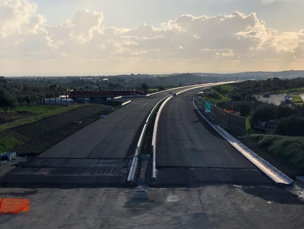 Riaperto lo svincolo di Ispica dell’autostrada Siracusa Gela. Un incendio aveva portato alla sua chiusura