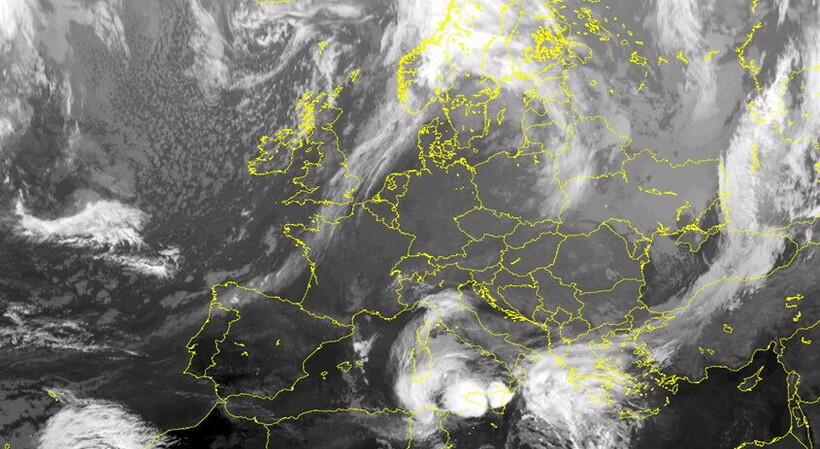 Peggiora il ciclone mediterraneo, classificato adesso come uragano: maltempo tutta la settimana