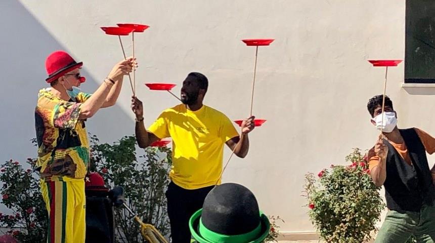 Clown contro la dispersione scolastica: l’inziativa a Vittoria, Acate e Comiso