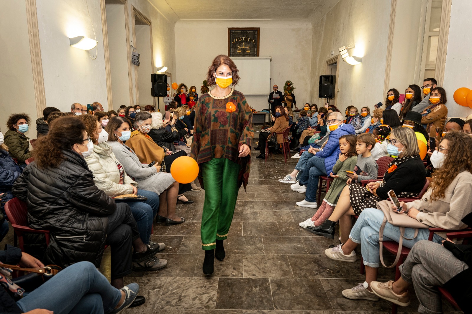 La moda che lotta: speciale sfilata ieri pomeriggio a Ragusa per la giornata europea contro la tratta